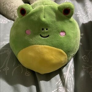 Green Frog Plush Toy